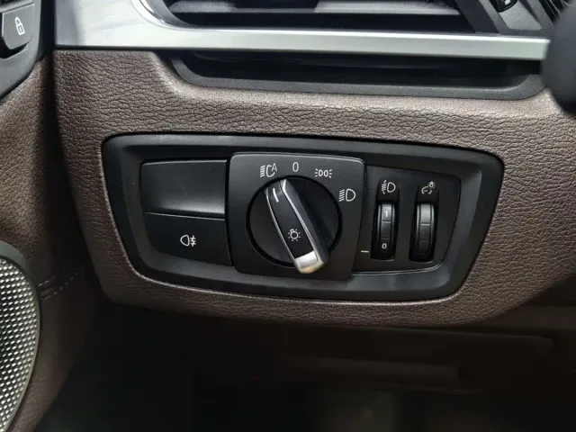 BMW X1 — Фото автомобиля 14
