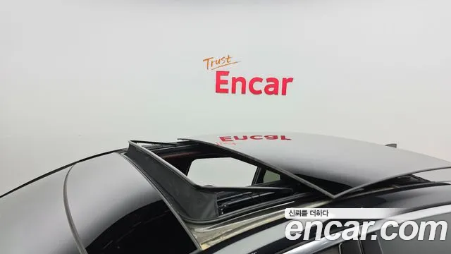 Genesis G90 Бензин 3.5 турбо AWD — Фото автомобиля 19