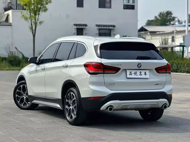 BMW X1 — Фото автомобиля 8
