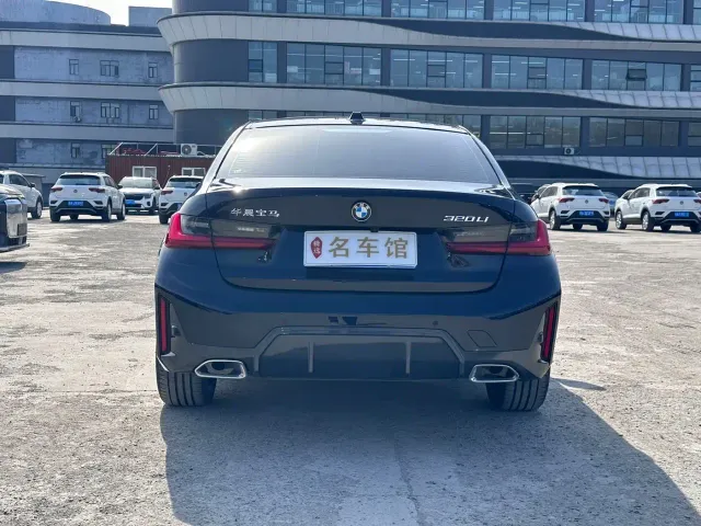 BMW 3 Series — Фото автомобиля 7