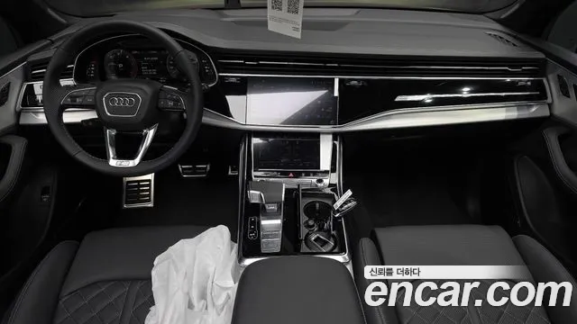 Audi Q7 — Фото автомобиля 7