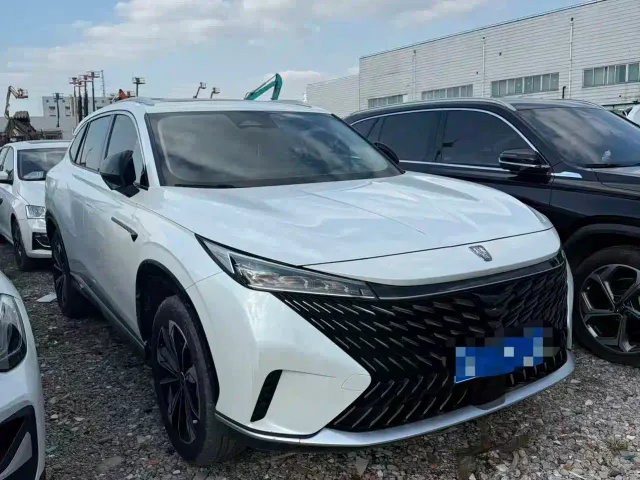 Roewe RX5 — Фото автомобиля 2
