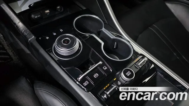 Kia K5 Generation 3 — Фото автомобиля 9