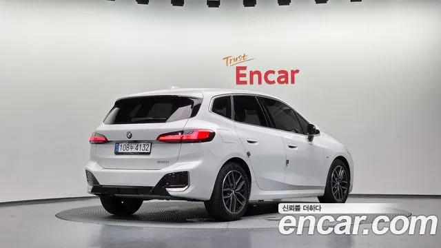 BMW 2 Series U06 — Фото автомобиля 2