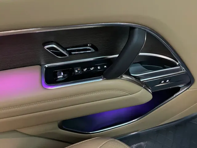 Land Rover Range Rover — Фото автомобиля 19