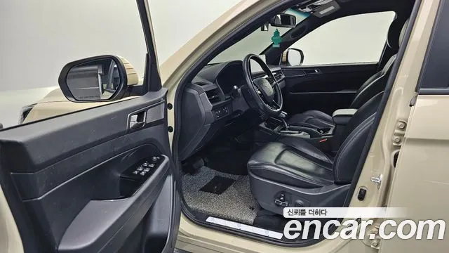 KG_Mobility_Ssangyong Rexton Новый Rexton Sport Дизель 2.2 4WD — Фото автомобиля 9