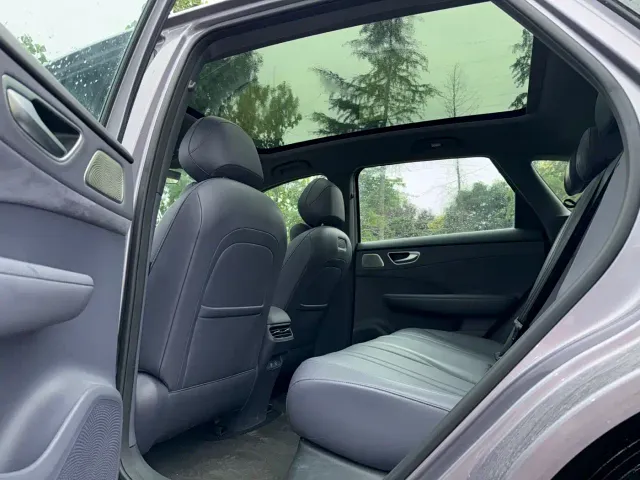 Shangjie SUV — Фото автомобиля 9