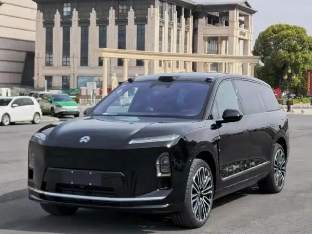 Фотография автомобиля — Nio ES8