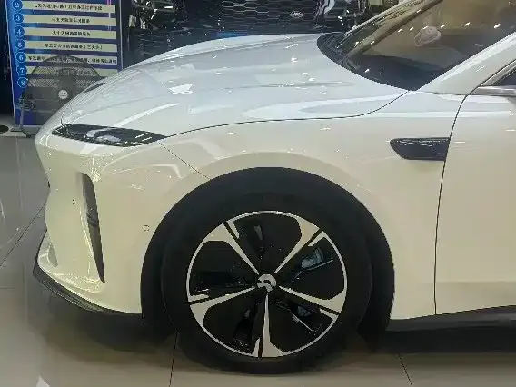 Nio ET5 Touring — Фото автомобиля 4