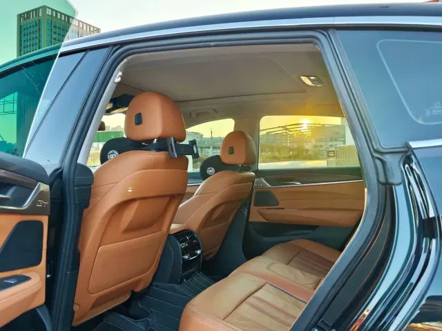 BMW 6 Series Gran Turismo — Фото автомобиля 8