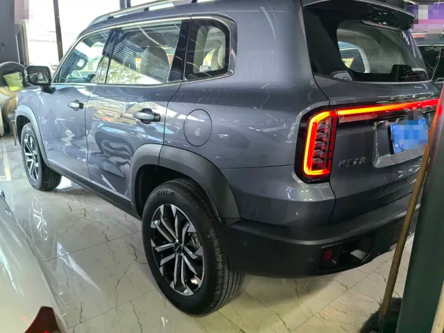 Haval Big Dog — Фото автомобиля 4