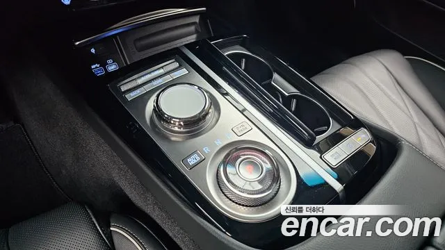 Genesis G80 RG3 — Фото автомобиля 12