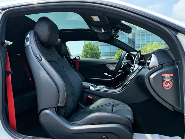 Mercedes-Benz C-Class — Фото автомобиля 6