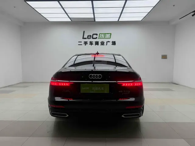 Audi A6L — Фото автомобиля 6