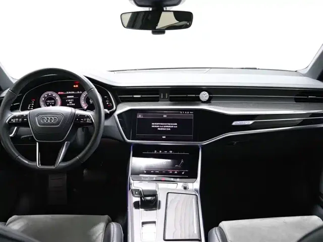 Audi A6L — Фото автомобиля 11