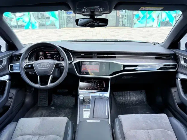 Audi A6L — Фото автомобиля 26