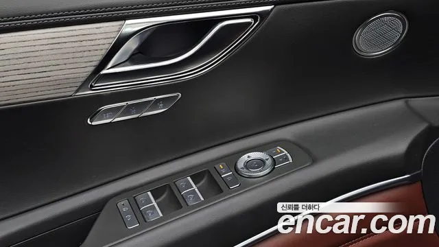 Genesis GV80 — Фото автомобиля 30