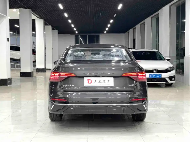 Jetta VA7 — Фото автомобиля 5