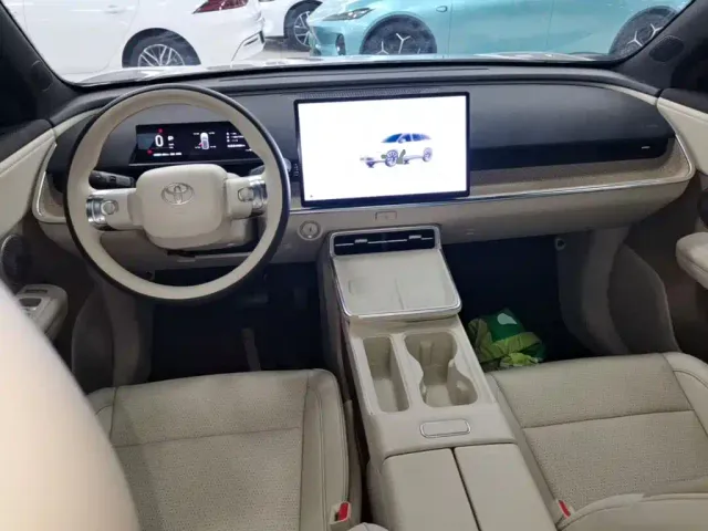 Toyota BoZhi 3X — Фото автомобиля 9