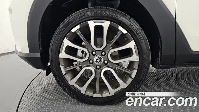 KGM Torres — Фото автомобиля 5