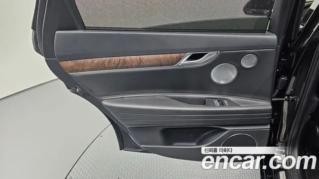 Genesis G80 Бензин 3.5 турбо AWD — Фото автомобиля 25