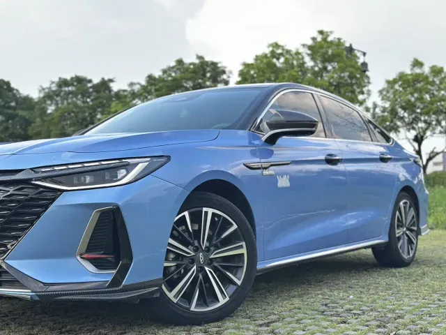 Chery Arrizo 8 — Фото автомобиля 6