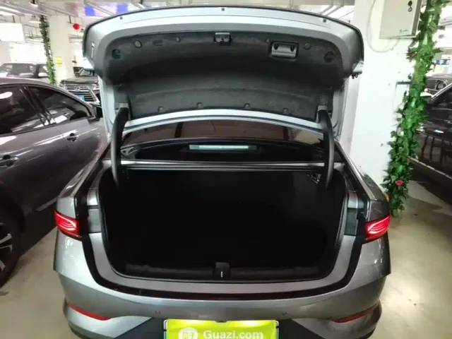 BYD Qin PLUS — Фото автомобиля 18
