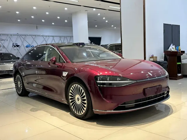 Stelato S9 — Фото автомобиля 2