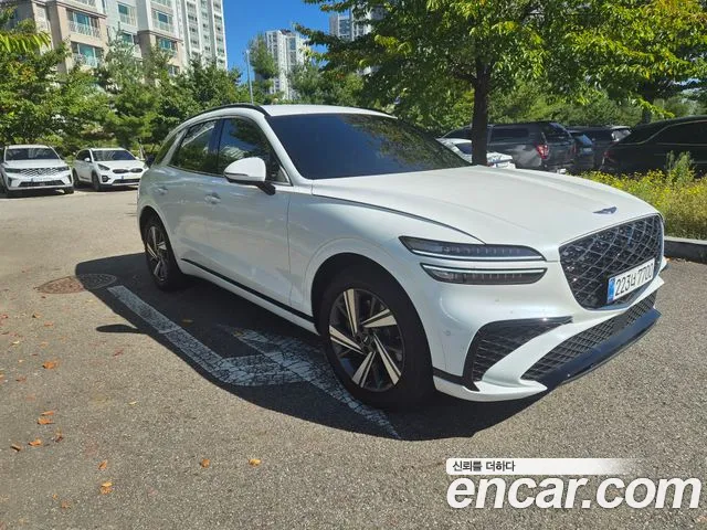 Genesis GV70 — Фото автомобиля 2