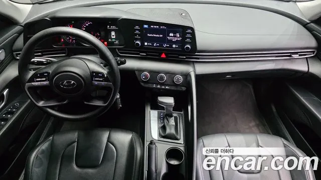 Hyundai AVANTE Avante (CN7) — Фото автомобиля 7