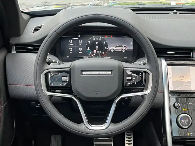 Land Rover Discovery Sport — Фото автомобиля 13