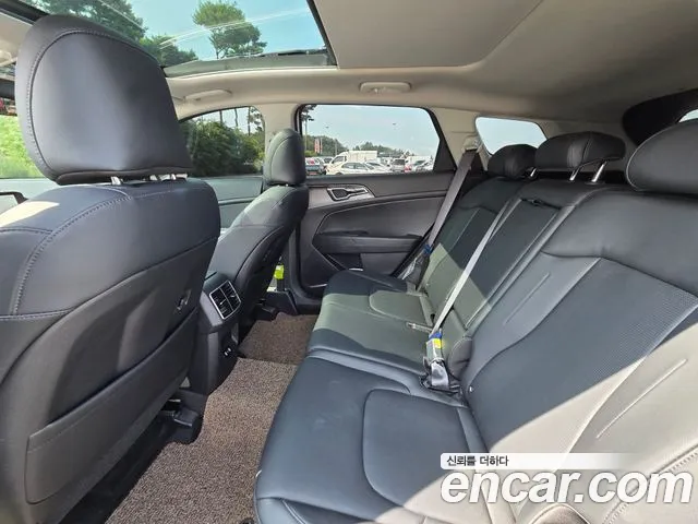 Kia Sportage Новый Sportage 5 поколение Бензин 1.6 турбо 2WD — Фото автомобиля 9