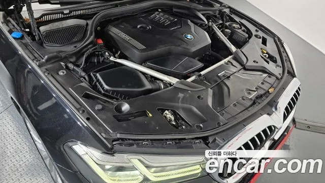 BMW 5-Series — Фото автомобиля 6