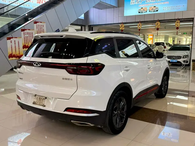 Chery Tiggo 7 — Фото автомобиля 9