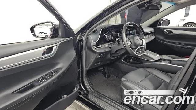 Hyundai Grandeur New — Фото автомобиля 15