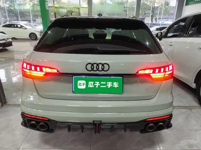Audi A4 — Фото автомобиля 5
