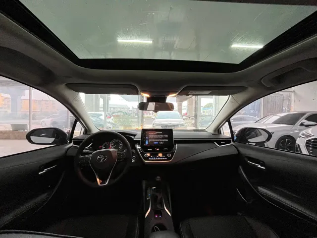 Toyota Corolla — Фото автомобиля 11