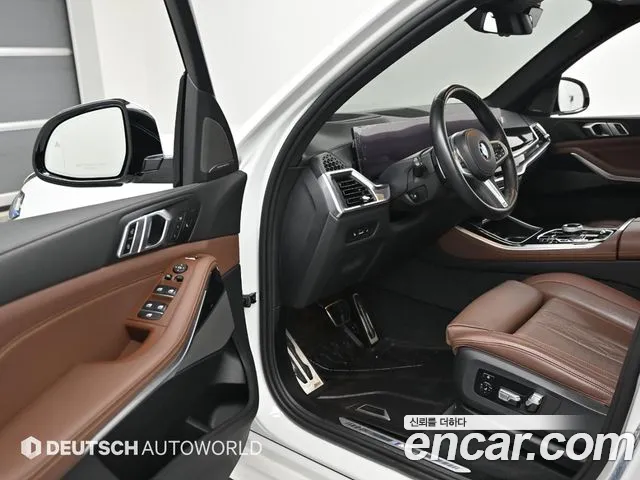BMW X5 xDrive 40i M Sport — Фото автомобиля 11