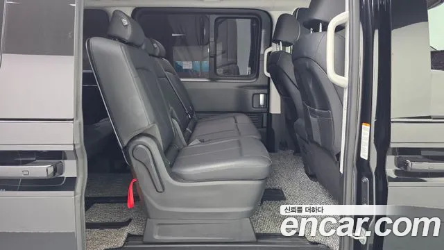 Hyundai Staria — Фото автомобиля 12