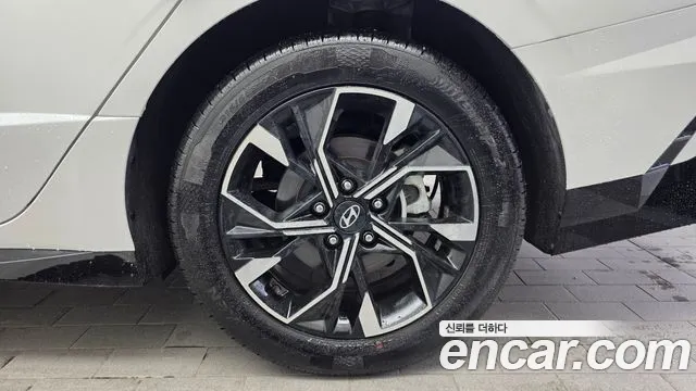 Hyundai Sonata Sonata Edge(DN8) 2.0 LPG(Коммерческий) — Фото автомобиля 18