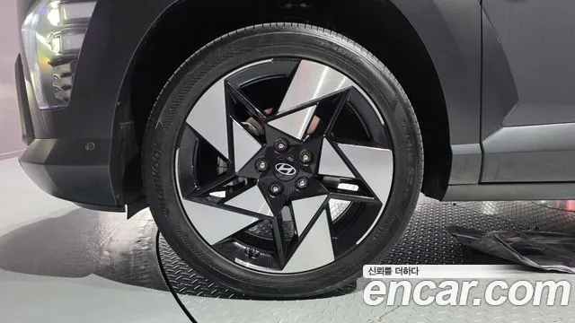 Hyundai Kona SX2 — Фото автомобиля 5