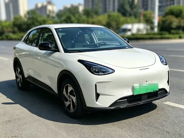 Geely Starry Wish — Фото автомобиля 3