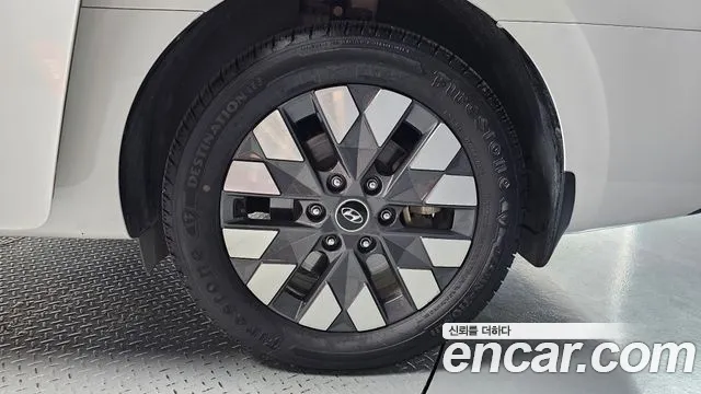 Hyundai Staria — Фото автомобиля 5