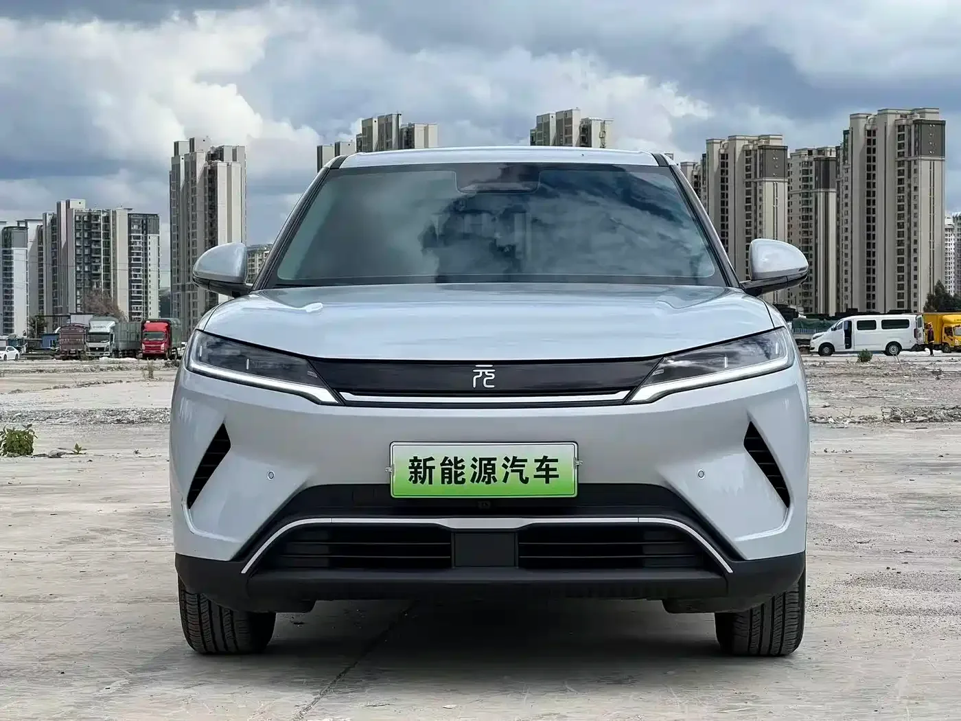 BYD Yuan UP 2025 Smart Drive Edition 401KM Leading Type — Фото автомобиля 2