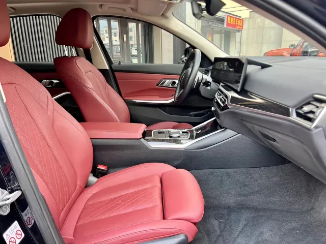 BMW 3 Series — Фото автомобиля 11