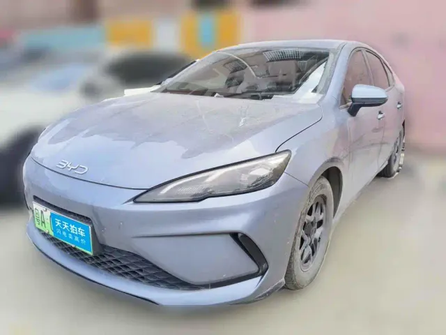 Фотография автомобиля — BYD Seal 05 DM-i