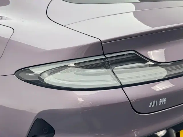 Xiaomi SU7 — Фото автомобиля 19