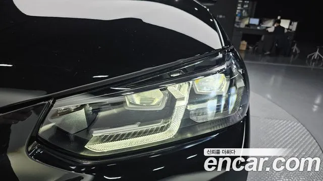 BMW X4 xDrive20i M Sport Pro Special Edition — Фото автомобиля 22