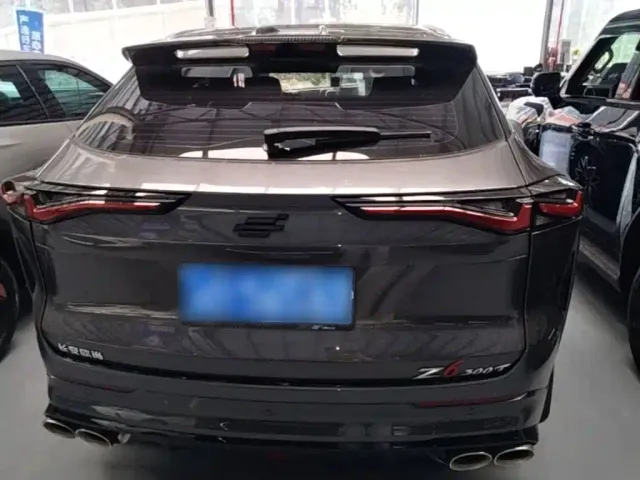 Changan Z6 — Фото автомобиля 5