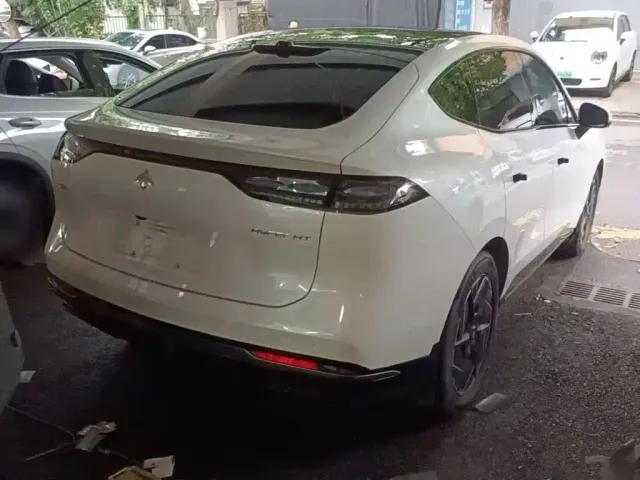 GAC Hyptec HT — Фото автомобиля 6